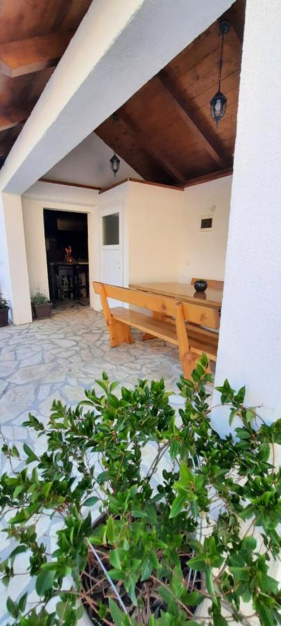 Apartment Elena Galovac  Luaran gambar